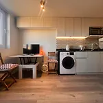 Oceana Suites Serrano